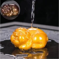 Чайная игрушка Свинья золотая