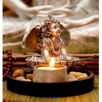 Статуэтка Кришна в раковине с подсвечником в серебряном цвете 11.5 см