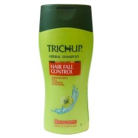 Шампунь против выпадения волос Тричуп, 200 мл, производитель Васу; Trichup Herbal Shampoo Hair Fall Control, 200 ml, Vasu