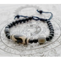 Бусина Дзи из агата "Зуб тигра"