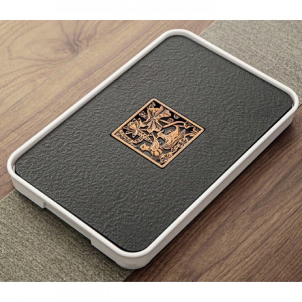 Чабань прямоугольный "Утки мандаринки" белая с чёрным