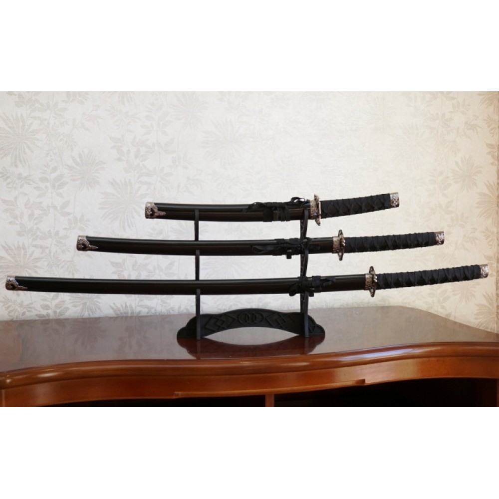 Набор из трёх самурайских мечей на подставке №4